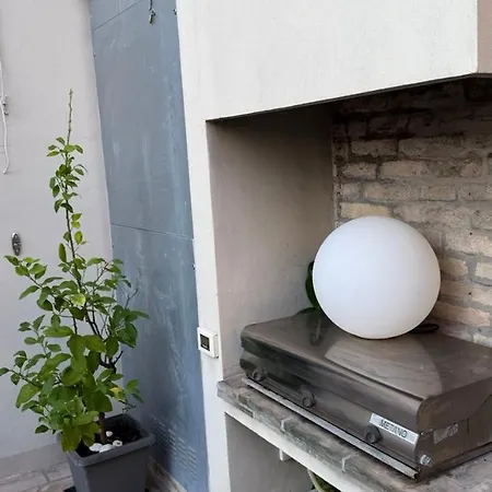 Cozy Private Historic Center Appartement